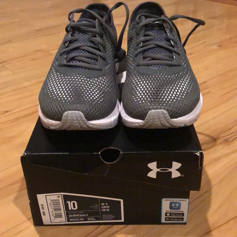 New in box Sz 10 Under Armour Hovr Sonic 4 shoes